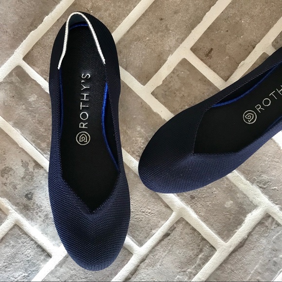 navy blue rothys
